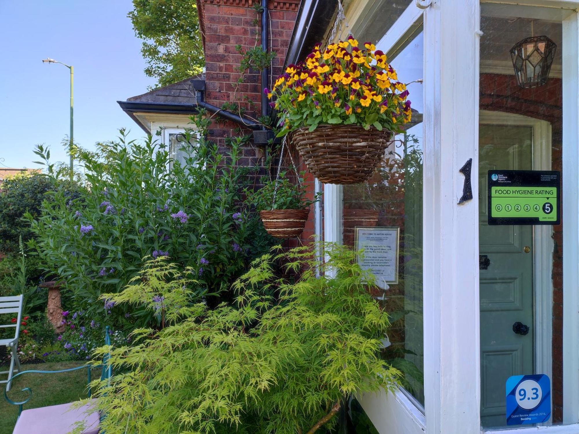 Anton Guest House Bed and Breakfast Shrewsbury Exterior foto