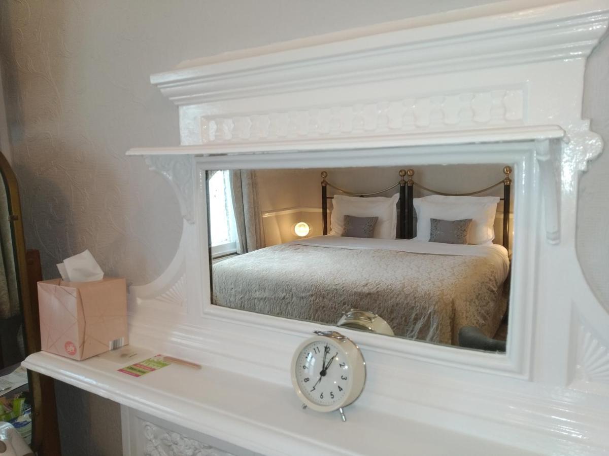 Anton Guest House Bed and Breakfast Shrewsbury Exterior foto